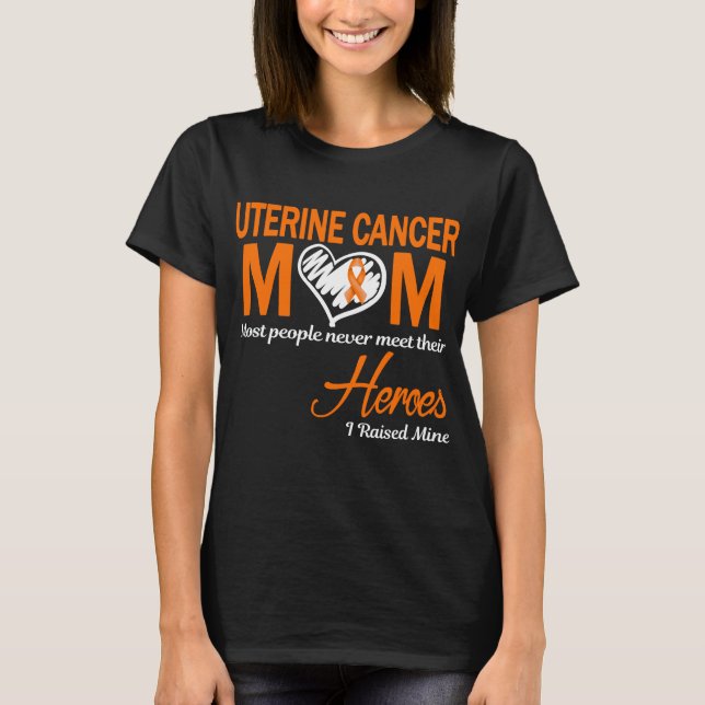 Camiseta Uterine Cancer Mãe Eu Criei Mina (Frente)