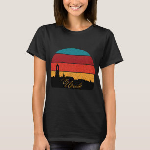 Camiseta Utrecht Holanda Torre Paisagem Urbana Viagem Retro