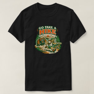 Camiseta Vá Dar Uma Caminhada Urso Engraçado Persegue Trilh