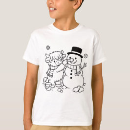 Camiseta Vaca das Terras Altas Construindo um Boneco de Nev