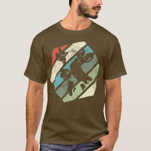 Camiseta Vaca retrorreflectora em frente ao vagão em apuros