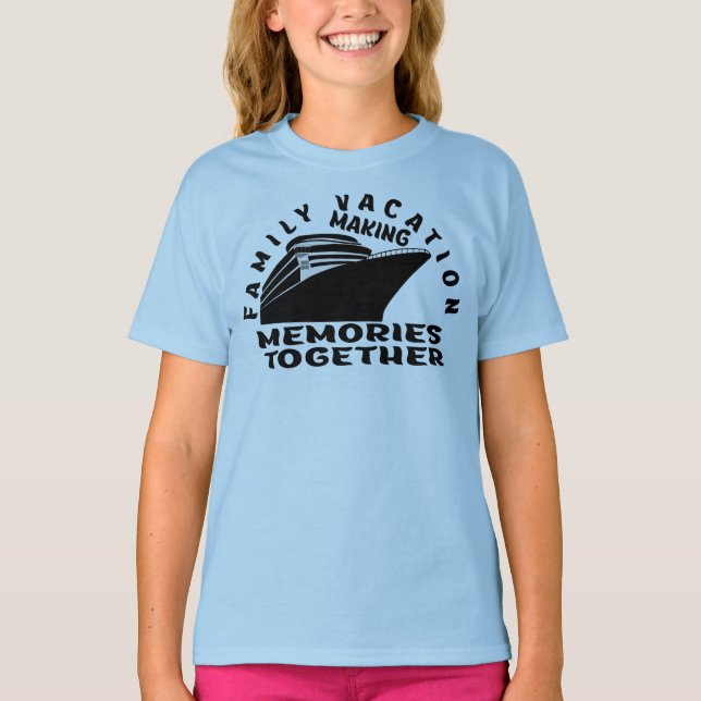 CAMISETA VACAÇÃO FAMILIAR. (Frente)