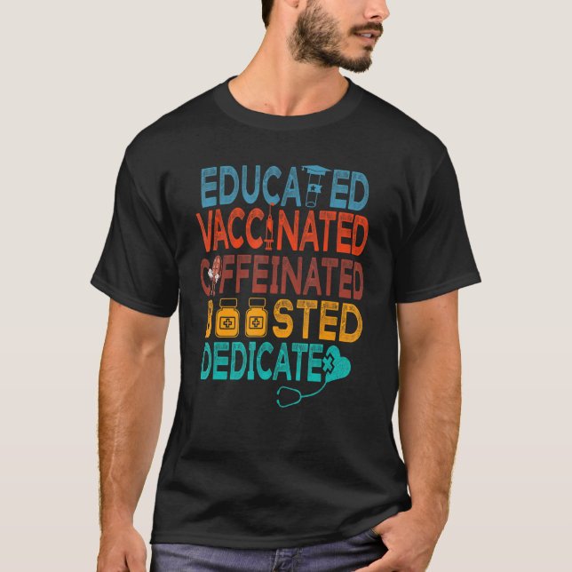 Camiseta Vacina Plenamente Vacinada E Enriquecida Engraçada (Frente)