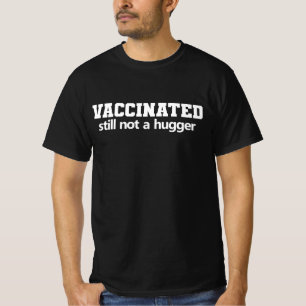 Camiseta Vacinado Ainda Não É Um Abraço - Vacinado Engra