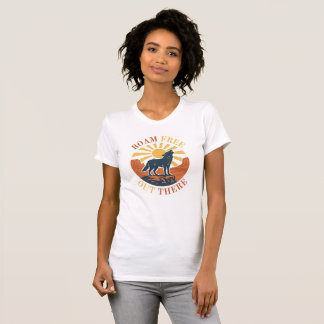 Camiseta Vague Livre Por Lá – Gráfico Vintage de Lobo do De