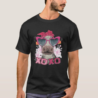 Camiseta Valentine cow With Glasses XOXO Heifer Floral Heif