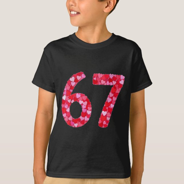 Camiseta Valentine’s Day 67 Meme Filled With Hearts Funny S (Frente)