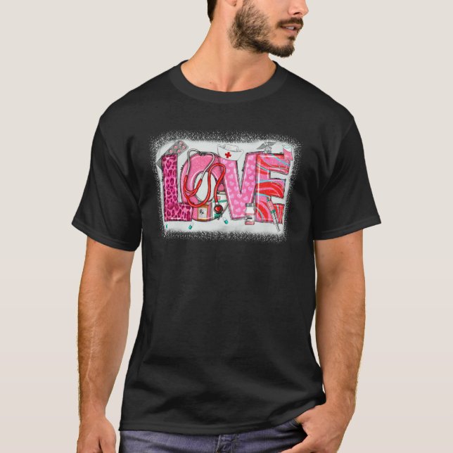 Camiseta Valentines Day Nurse Heart Pink Leopard Nursing Sc (Frente)