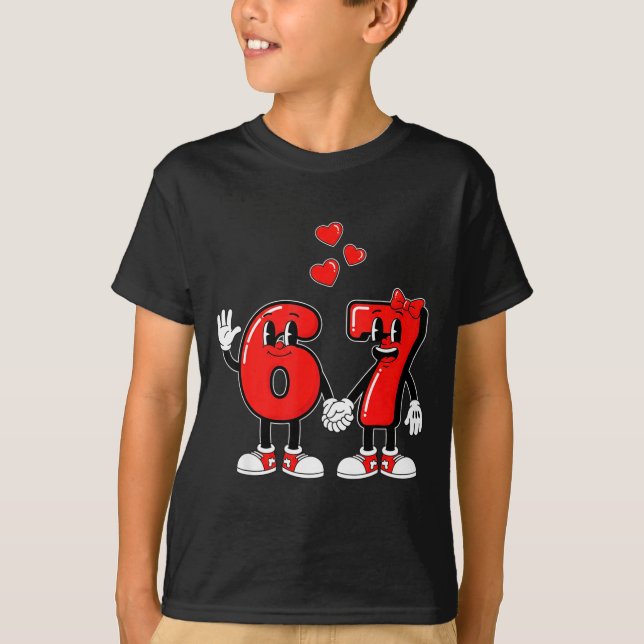 Camiseta Valentine's Day Six Seven Hearts 6 7 Meme Gen Alph (Frente)