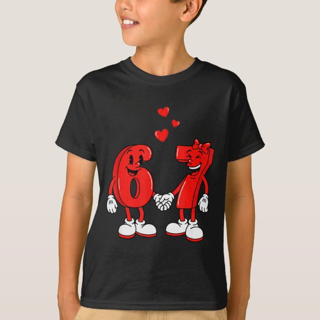 Camiseta Valentine's Day Six Seven Hearts 6 7 Meme Gen Alph (Frente)