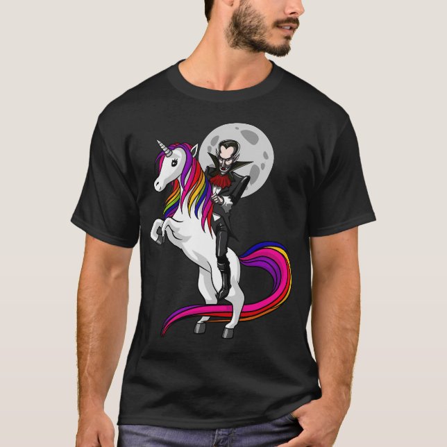 Camiseta Vampiro Montando Unicórnio (Frente)