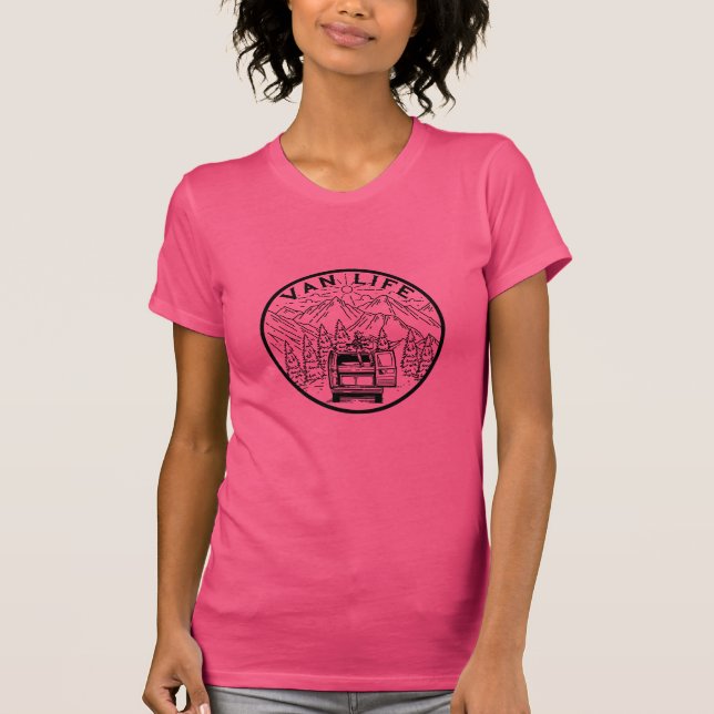 Camiseta Van Life Acampando Nas Montanhas Tocando Violão   (Frente)