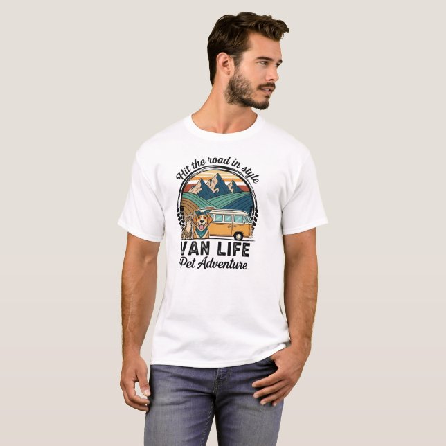 Camiseta Van Life Adventure Paws T-Shirt (Frente Completa)