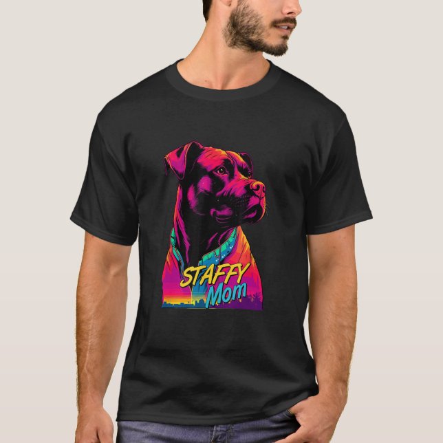 Camiseta Vaporwave American Staffordshire Terrier Mom Futur (Frente)