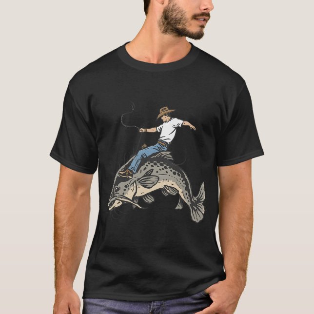 Camiseta Vaqueiro Montado em Bagre (Frente)