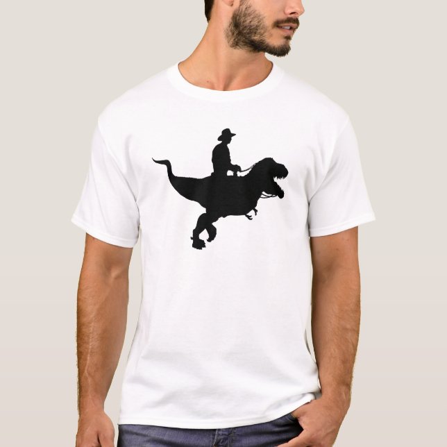 Camiseta Vaqueiro que monta o t-shirt de T-Rex (Frente)