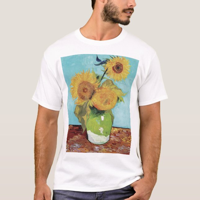 Camiseta Vase com Três Sunglowers 1888 por Vincent van Gog (Frente)
