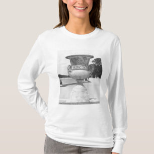 Camiseta Vaso monumental, alegoria da derrota dos turcos