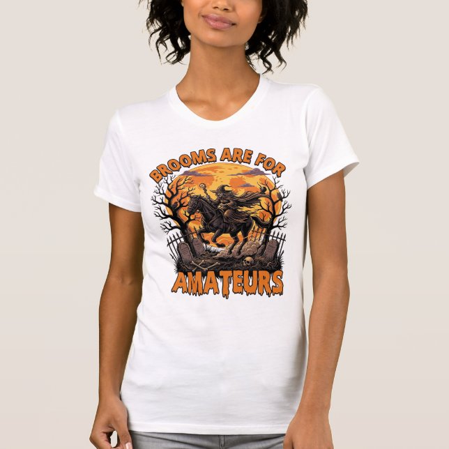 Camiseta Vassouras São Amadores Halloween Bruxa Cavalo Lua  (Frente)