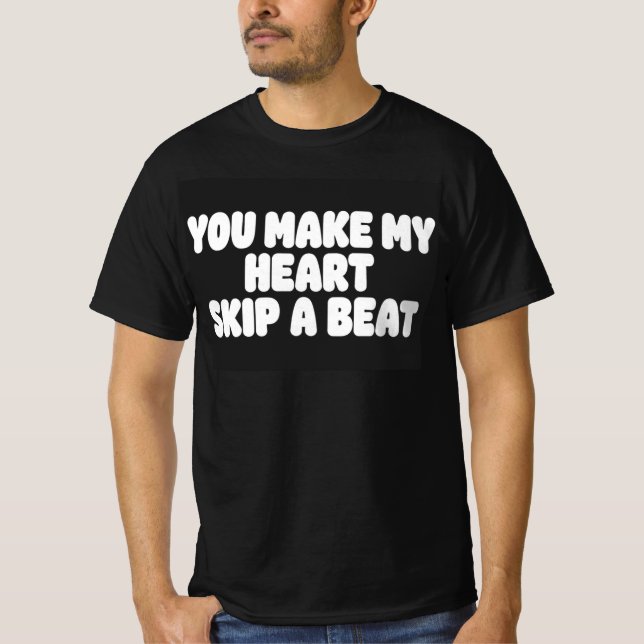 Camiseta Vazio Preto Profundo (Frente)