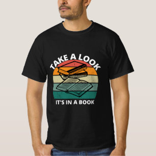 Camiseta Veja em um livro T-Shirt - Reader's