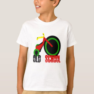 Camiseta Velha Escola