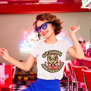 CAMISETA VELHAS SENHORAS DA ESCOLA RETRO ANIVERSÁRIO T-SHIR