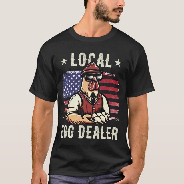 Camiseta Vendedor Local De Ovos 4 De Julho Bandeira America (Frente)