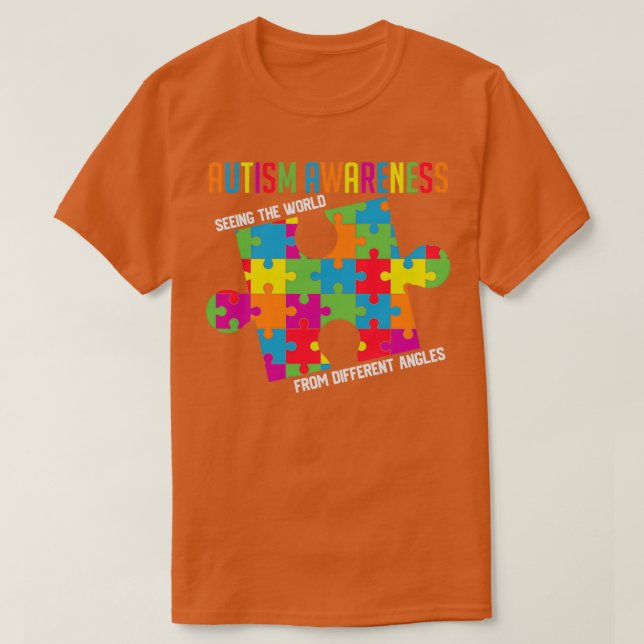 Camiseta Vendo O Mundo De Diferentes Ângulos Autismo Em Fre (Frente do Design)