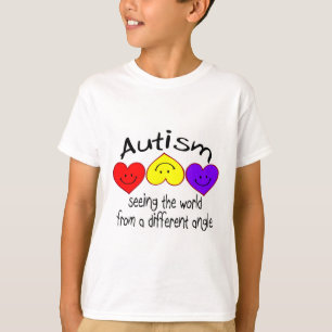 Camiseta Vendo o mundo de um ângulo diferente (Hrts)