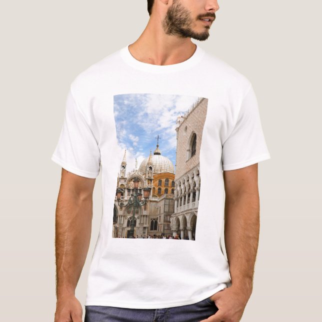 Camiseta Veneza, Veneto, Itália - As aves estão empoleirada (Frente)