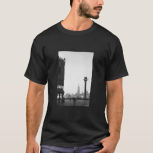 Camiseta Veneza voou o t-shirt quadrado de St Mark do leão