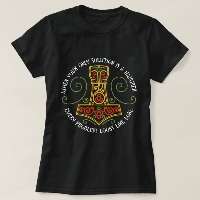 Camiseta Ver Todos Os Problemas Parece Loki (Frente do Design)