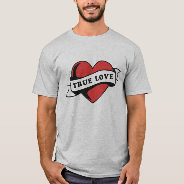 Camiseta Verdadeiro Coração de Tatuagem de Amor | Clássico  (Frente)