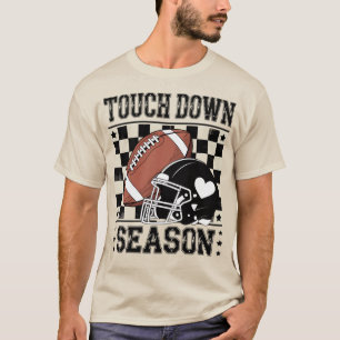 Camiseta Verificado o Capacete e a Bola de Futebol da Estaç