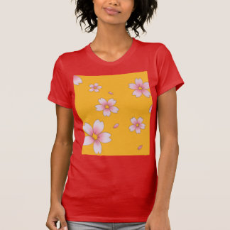 Camiseta vermelha com flores
