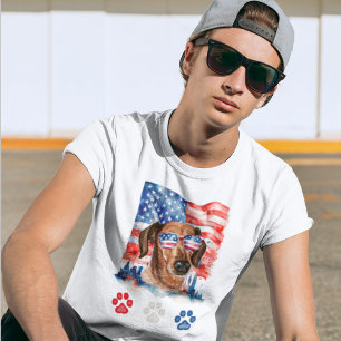 Camiseta Vermelho Branco e Azul Cachorrinho Dachshund Fofo