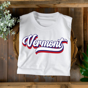 Camiseta Vermont Red White e Blue Vintage Script T-Shirt