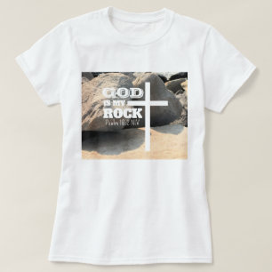 Camiseta Versículo Bíblico Deus é Minha Rocha Cruz Branca C