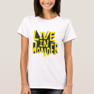 Camiseta Vestido tipográfico vive em Aspas maravilhosas