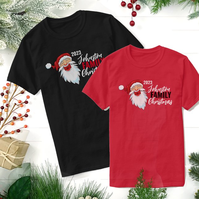 Camiseta Vestir o Natal a Matar a Família do Pai Natal (Create personalized family Christmas shirts by adding your last name. )