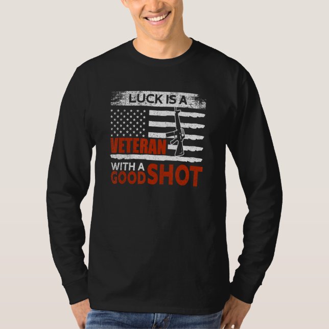 Camiseta Veteran With A Good Shot USA Flag Proud American V (Frente)