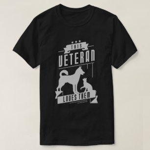 Camiseta Veterano ama cão e gato