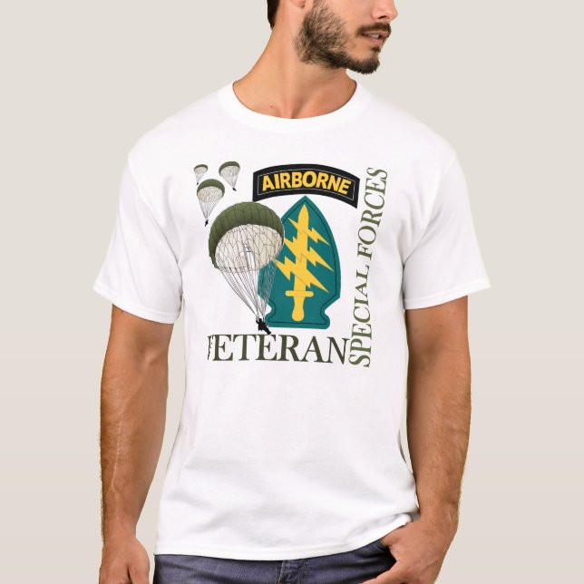 Camiseta Veterano das forças especiais - transportado por (Frente)