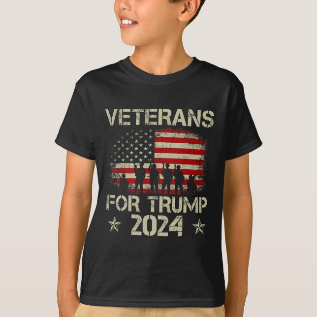 Camiseta Veteranos Para Trump 2024 Bandeira Americana 4 De  (Frente)