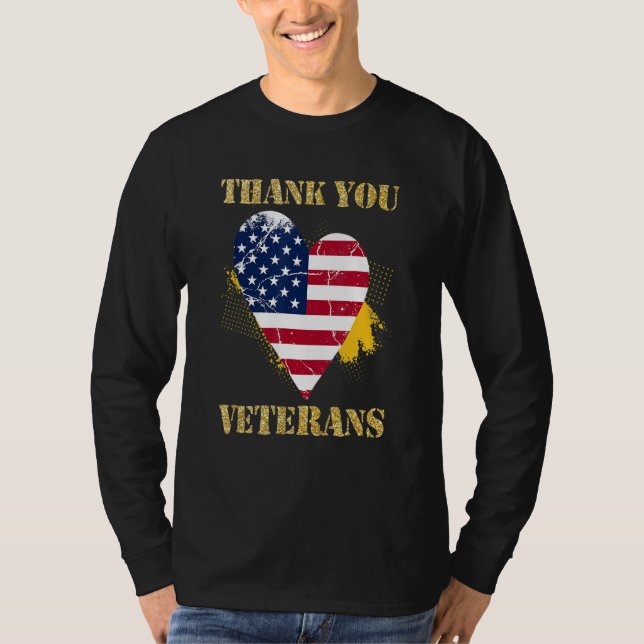 Camiseta Veterans Day with American flag for Men Dad Women  (Frente)