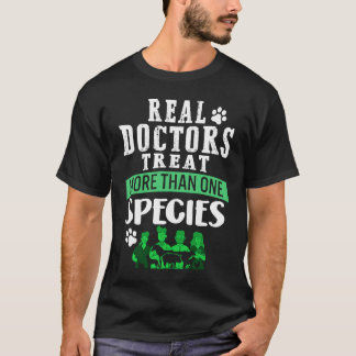 Camiseta Veterinário Médico Real Trata Mais De Uma Espécie