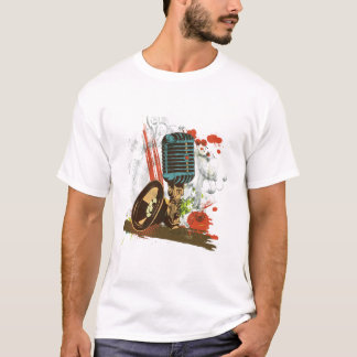 Camiseta vetor de microfone do grunge vintage