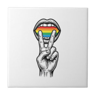 Camiseta Vetor Orgulho Mão Paz Arco-Íris Vintage_1
