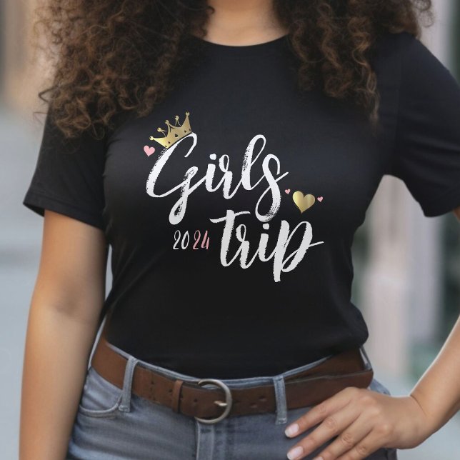 Camiseta Viagem de Meninas Coroa Dourada Coração Rosa Féria (Girls Trip Gold Crown Pink Heart Vacation Black T-Shirt)